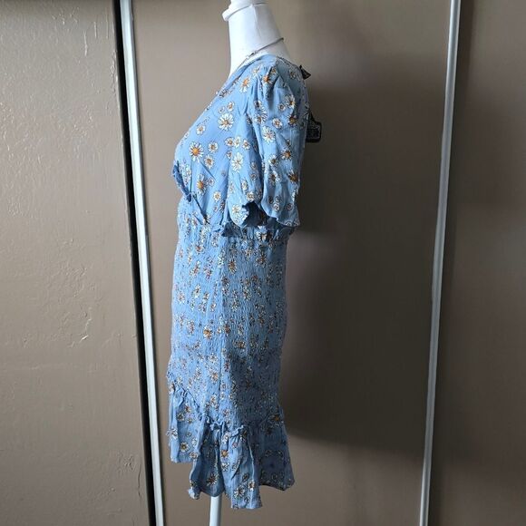 Angie Daisy Floral Blue Dress with Ruffle Sleeves - Picture 3 of 3